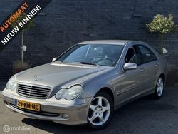 Grijs Gebruikt 2004 Mercedes C180 Avantgarde Sedan | € 2.995 (Goede deal)
