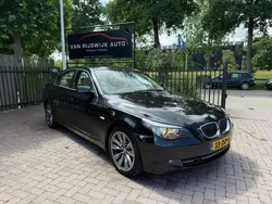 Zwart Gebruikt 2009 BMW 530 Sedan | € 5.890 (Goede deal)