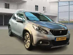 Grijs Gebruikt 2019 Peugeot 2008 Allure SUV | € 13.500 (Eerlijke prijs)