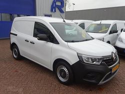 Wit Gebruikt 2022 Renault Kangoo Van | € 12.900 (Goede deal)
