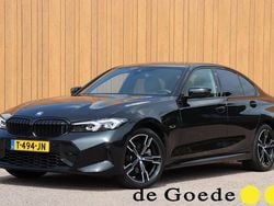 Zwart Gebruikt 2023 BMW 330e M Sport Sedan | € 42.940 (Goede deal)