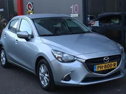 Grijs Gebruikt 2017 Mazda 2 Dynamic Hatchback | € 13.640 (Eerlijke prijs)