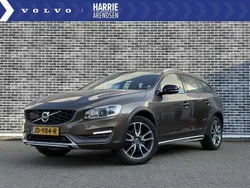 Bruin Gebruikt 2015 Volvo V60 CC Summum Stationwagen | € 23.899 (Iets duurder)