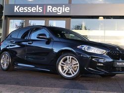 Zwart Gebruikt 2024 BMW 118 M Sport Hatchback | € 32.950 (Eerlijke prijs)