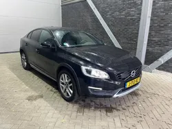 Zwart Gebruikt 2017 Volvo S60 CC Pro Sedan | € 25.900