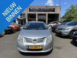 Grijs, metallic lak Gebruikt 2009 Toyota Avensis Business Edition Sedan | € 5.995 (Eerlijke prijs)