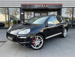 Zwart, metallic lak Gebruikt 2010 Porsche Cayenne Turbo S SUV | € 27.950