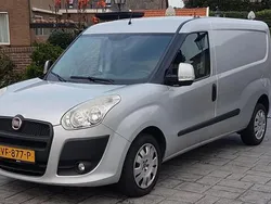 Zilver Gebruikt 2013 Fiat Doblò MPV | € 2.995