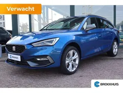 Blauw, metallic lak Nieuw 2025 Seat Leon Business Stationwagen | € 41.356 (Goede deal)