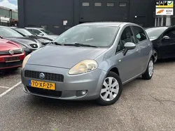 Grijs Gebruikt 2007 Fiat Grande Punto Dynamic Hatchback | € 995 (Eerlijke prijs)