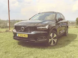 Zwart Gebruikt 2020 Volvo XC40 SUV | € 30.000 (Goede deal)