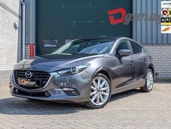 Grijs Gebruikt 2018 Mazda 3 Hatchback | € 18.650 (Eerlijke prijs)
