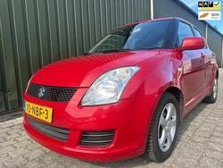 Rood Gebruikt 2010 Suzuki Swift Cool Hatchback | € 2.699 (Goede deal)