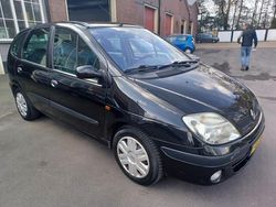 Zwart Gebruikt 2002 Renault Scénic MPV | € 999 (Goede deal)