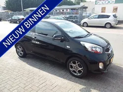Zwart Gebruikt 2013 Kia Picanto Comfort Hatchback | € 4.350 (Eerlijke prijs)