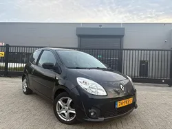 Zwart Gebruikt 2011 Renault Twingo Dynamique Hatchback | € 1.899 (Eerlijke prijs)