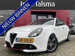 Wit Gebruikt 2018 Alfa Romeo Giulietta Super Hatchback | € 18.945 (Eerlijke prijs)
