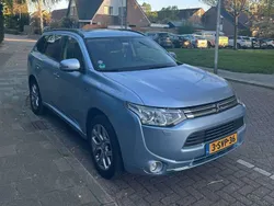 Blauw Gebruikt 2013 Mitsubishi Outlander P-HEV Instyle SUV | € 7.999 (Eerlijke prijs)