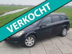 Zwart Gebruikt 2005 Opel Astra Cosmo Stationwagen | € 1.495 (Duur)