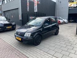 Zwart Gebruikt 2011 Fiat Panda Active Hatchback | € 1.999 (Goede deal)