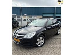Zwart Gebruikt 2009 Opel Astra Business Hatchback | € 3.500 (Eerlijke prijs)