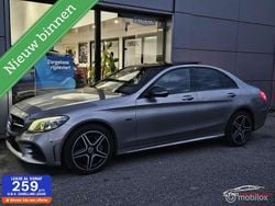 Zilver Gebruikt 2020 Mercedes C300 AMG Sedan | € 15.995 (Goede deal)
