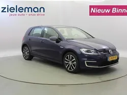 Blauw Gebruikt 2019 VW e-Golf Edition Hatchback | € 12.344 (Eerlijke prijs)