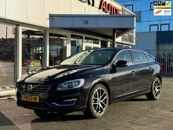 Zwart Gebruikt 2013 Volvo V60 Summum Stationwagen | € 8.450 (Eerlijke prijs)