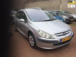 Grijs Gebruikt 2003 Peugeot 307 Hatchback | € 1.500 (Eerlijke prijs)
