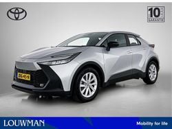 Grijs metallic Gebruikt 2024 Toyota C-HR Business Edition SUV | € 29.945 (Iets duurder)