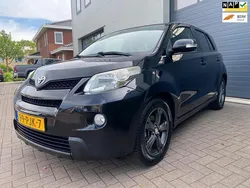 Zwart Gebruikt 2011 Toyota Urban Cruiser SUV | € 7.850 (Eerlijke prijs)