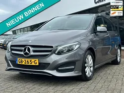 Grijs, metallic lak Gebruikt 2015 Mercedes B200 Prestige MPV | € 12.950 (Eerlijke prijs)