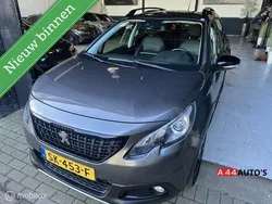 Grijs Gebruikt 2018 Peugeot 2008 Allure SUV | € 10.950 (Eerlijke prijs)