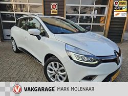 Wit Gebruikt 2017 Renault Clio GrandTour Intens Stationwagen | € 11.450 (Eerlijke prijs)