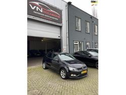 Zwart Gebruikt 2014 VW Polo Highline Hatchback | € 9.950 (Iets duurder)