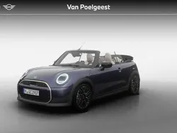 Blauw, metallic lak Nieuw 2025 Mini Cooper Cabriolet Favoured Cabriolet | € 53.574 (Eerlijke prijs)