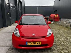 Rood Gebruikt 2006 Daihatsu Sirion Hatchback | € 1.550 (Eerlijke prijs)