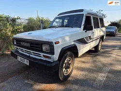 Wit Gebruikt 1986 Nissan Patrol SUV | € 10.950