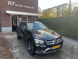 Zwart Gebruikt 2017 Mercedes GLC350 SUV | € 25.950 (Goede deal)