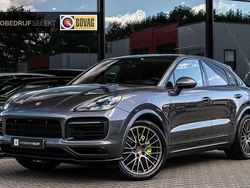 Grijs Gebruikt 2020 Porsche Cayenne Sport SUV | € 66.900 (Eerlijke prijs)