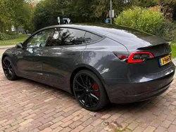 Grijs Gebruikt 2019 Tesla Model 3 Performance Sedan | € 29.900 (Duur)