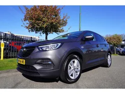 Grijs, metallic lak Gebruikt 2020 Opel Grandland X SUV | € 18.945 (Goede deal)