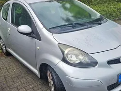 Grijs Gebruikt 2009 Toyota Aygo Hatchback | € 1.000 (Super prijs)