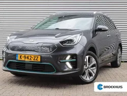 Grijs Gebruikt 2020 Kia e-Niro Premium SUV | € 19.900 (Super prijs)