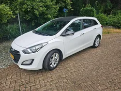 Wit Gebruikt 2013 Hyundai i30 Stationwagen | € 8.000 (Eerlijke prijs)