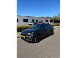Zwart Gebruikt 2018 Citroën C4 Cactus Feel Hatchback | € 10.999 (Eerlijke prijs)