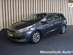 Grijs, metallic lak Gebruikt 2017 Kia Ceed Sportswagon Stationwagen | € 10.950 (Eerlijke prijs)