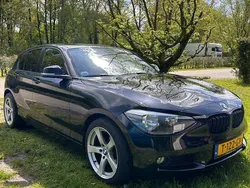 Zwart Gebruikt 2012 BMW 118 Hatchback | € 7.499 (Goede deal)