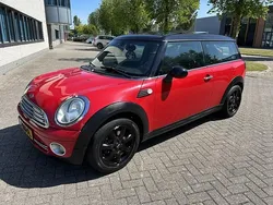 Rood Gebruikt 2010 Mini Cooper Hatchback | € 7.995 (Eerlijke prijs)