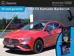 Rood Nieuw 2025 Mercedes A250 AMG line Plus Sedan | € 49.888